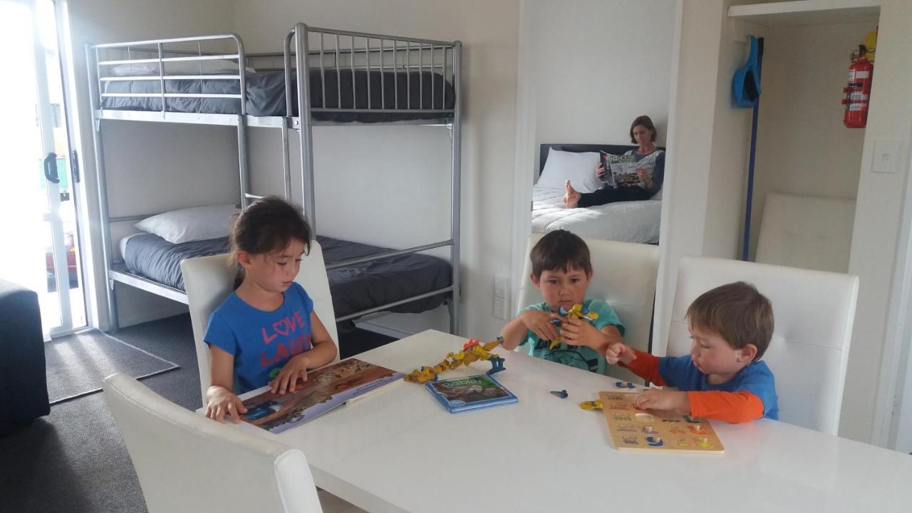 Levin Top 10 Holiday Park Екстериор снимка
