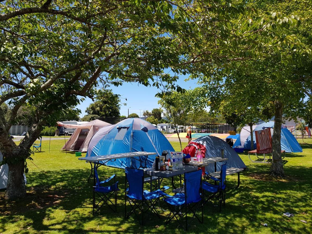Levin Top 10 Holiday Park Екстериор снимка